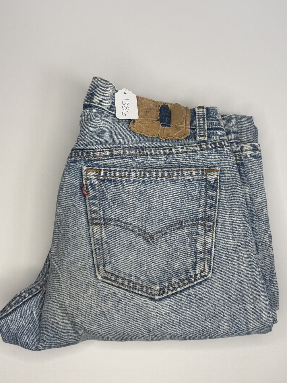 PF-1386 Levi's 501 Jeans